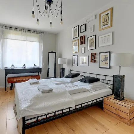 Platinium Kartuska Modern Lejlighed *