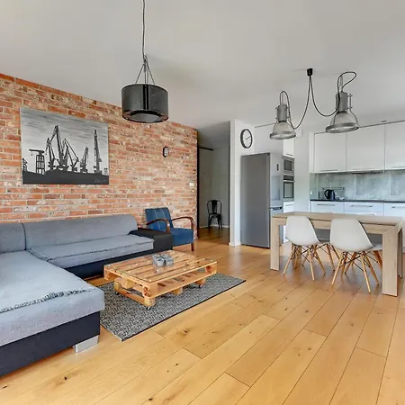 Platinium Kartuska Modern アパート