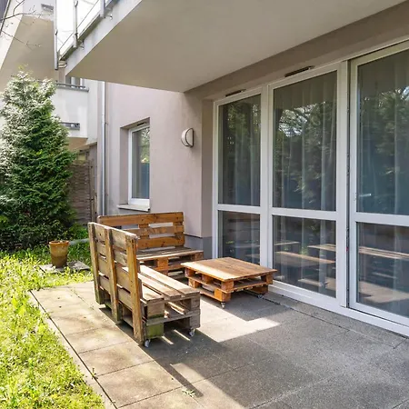 Platinium Kartuska Modern アパート